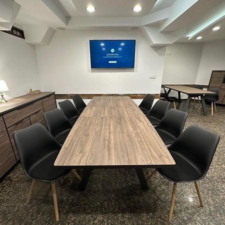 Хотел Аврора Haskovo Eksteriør bilde